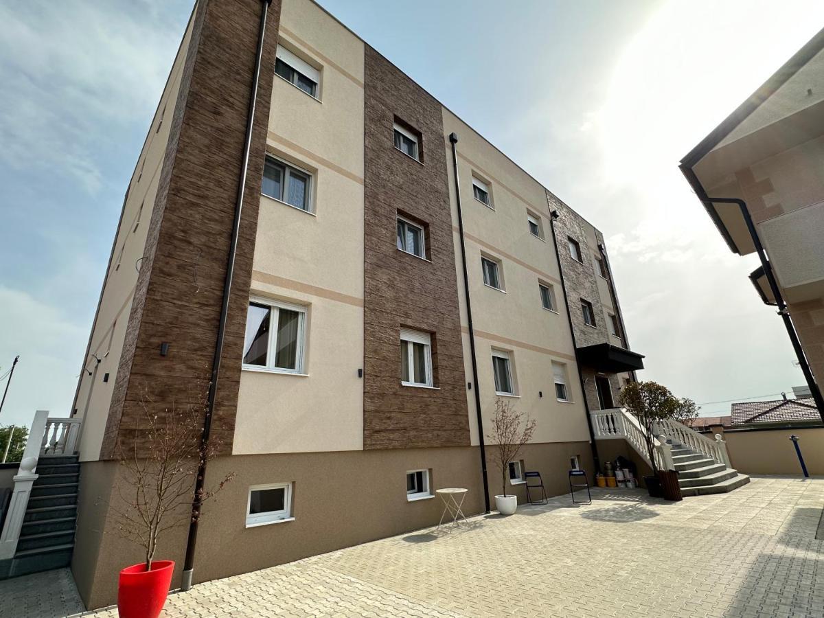 Kame Hotel Belgrade,贝尔格莱德凯美酒店 Ledine Экстерьер фото