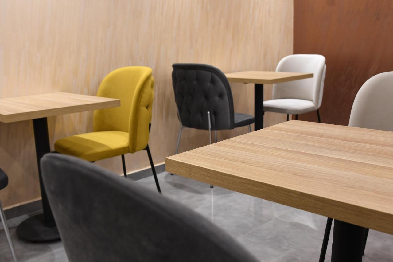 Kame Hotel Belgrade,贝尔格莱德凯美酒店 Ledine Экстерьер фото