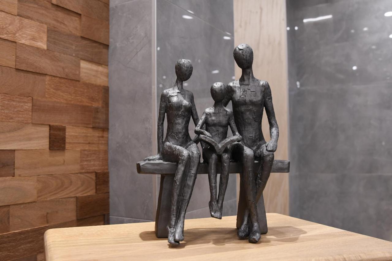 Kame Hotel Belgrade,贝尔格莱德凯美酒店 Ledine Экстерьер фото