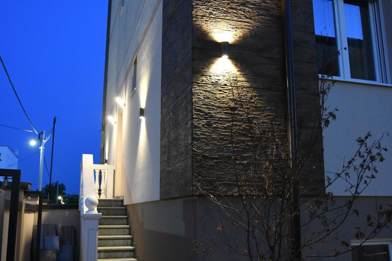 Kame Hotel Belgrade,贝尔格莱德凯美酒店 Ledine Экстерьер фото