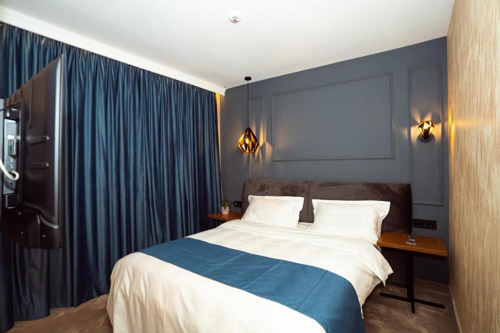 Kame Hotel Belgrade,贝尔格莱德凯美酒店 Ledine Экстерьер фото
