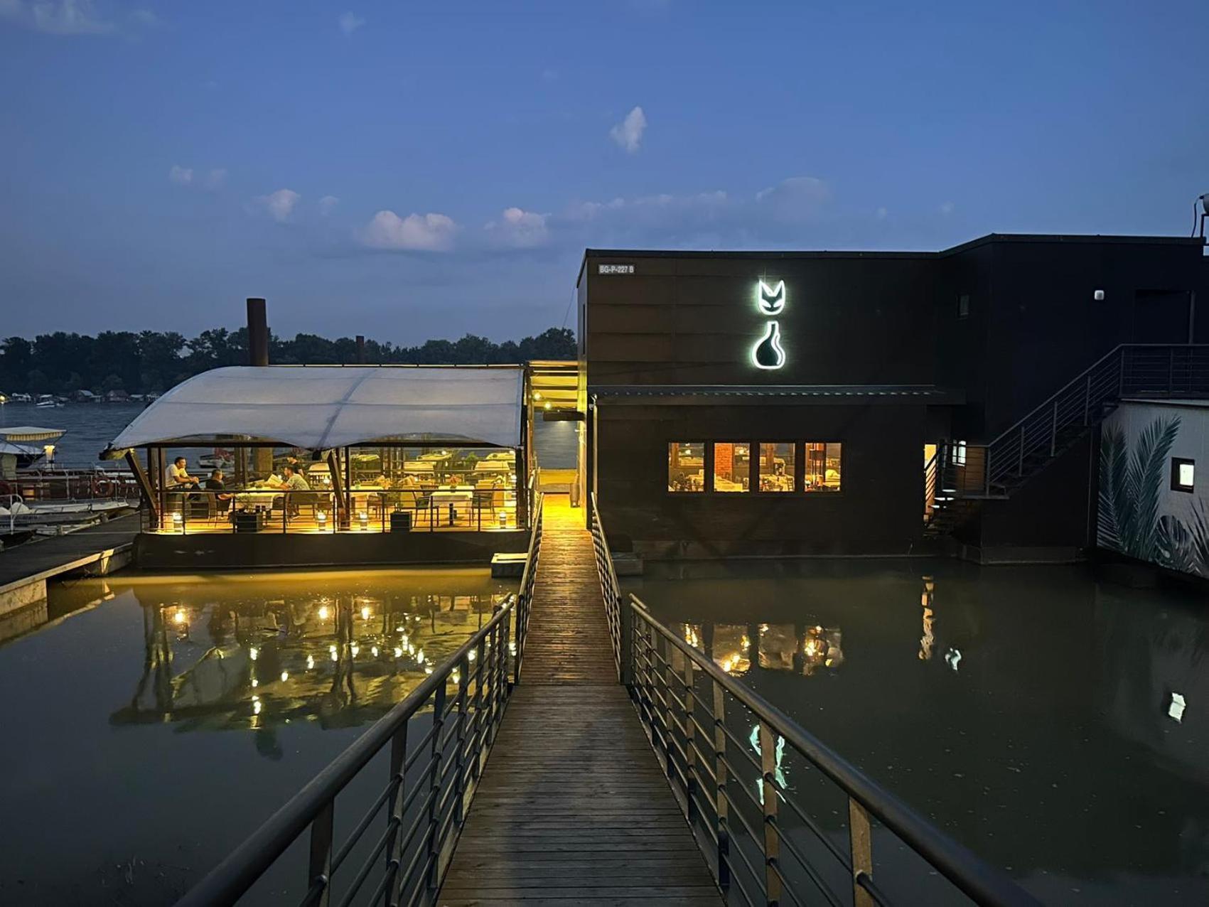 Kame Hotel Belgrade,贝尔格莱德凯美酒店 Ledine Экстерьер фото